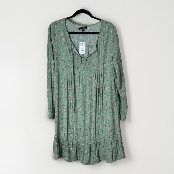 Suzanne Betro Dresses Dresses & Skirts - NWT Suzanne Betro Green Floral Shift Dress Womens Large Side Pockets Cottagecore